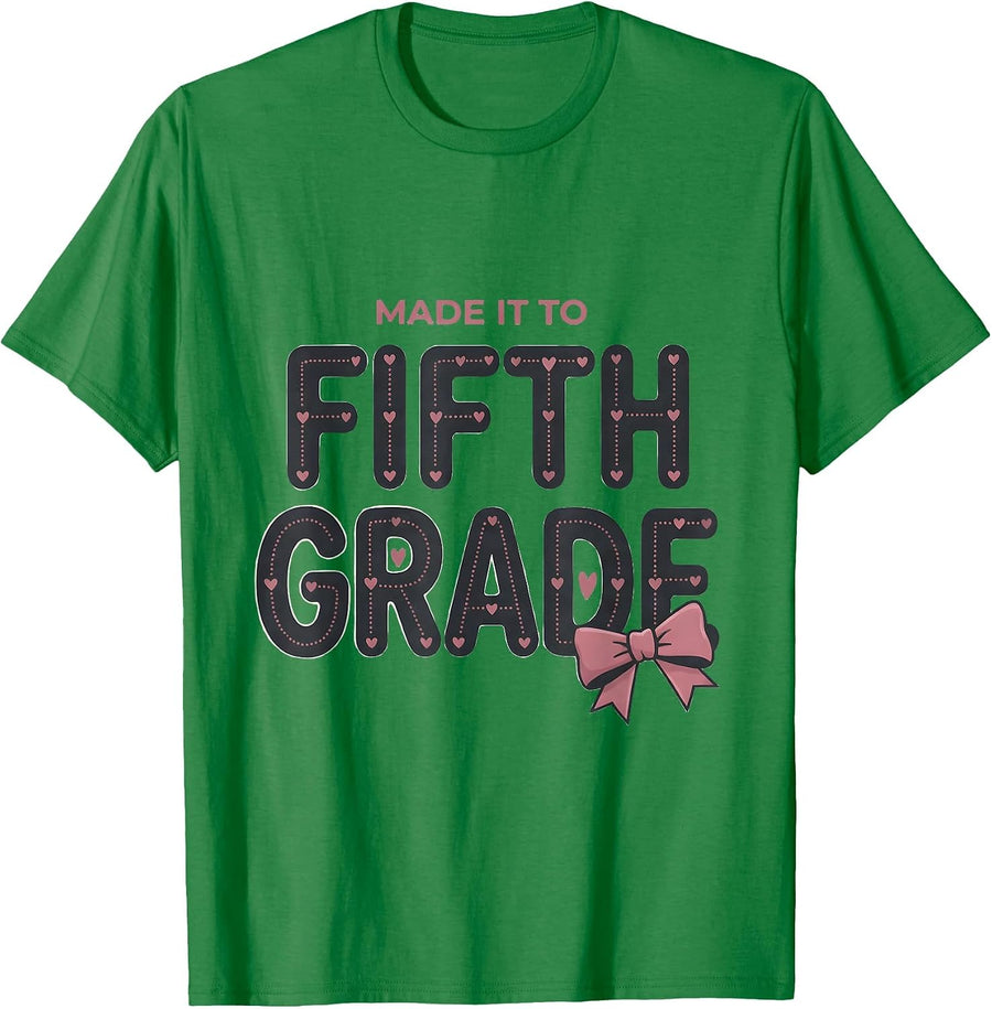 Men's Made It To Fifth Grade Coquette Bow Back to School Girl T-Shirt - Kelly Green