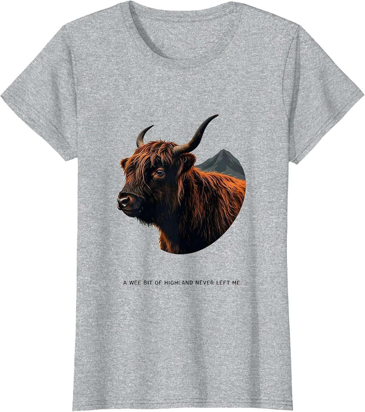 Women's A Wee Bit Of Highland Never Left Me Cute Highland Cow T-Shirt - Heather Grey