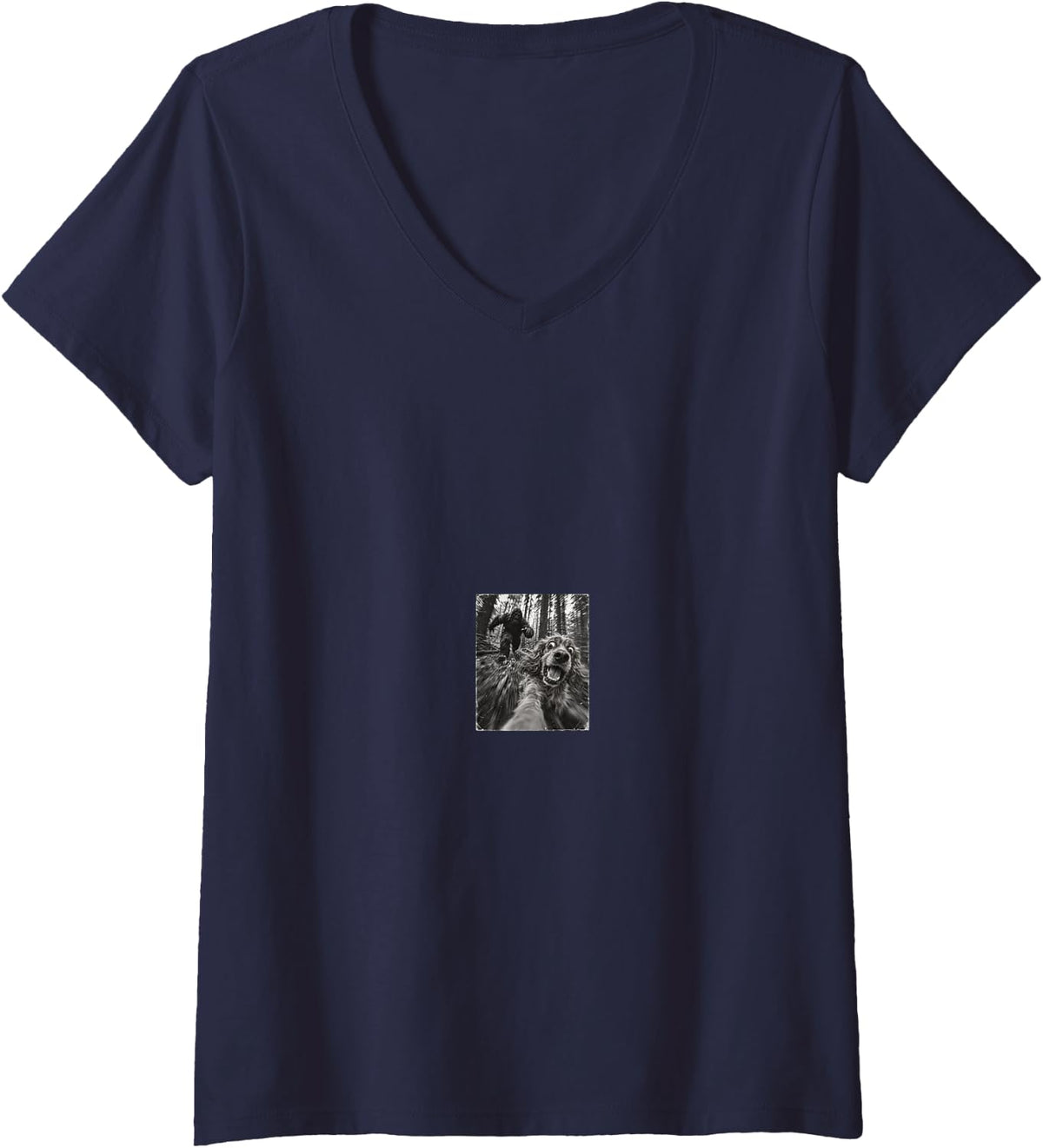 Women's Vintage Bigfoot Running After Cocker Spaniel Selfie Animal V-Neck T-Shirt - Navy Blue